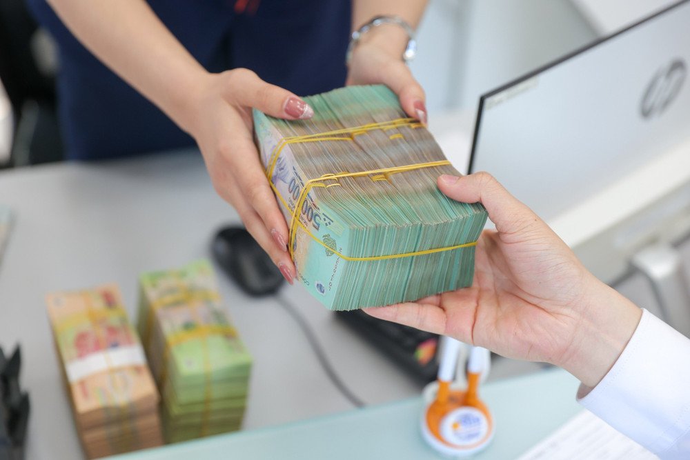 Lãi suất sau ưu đãi tăng cao khiến người mua nhà phải tính toán kỹ hơn về khả năng trả nợ trong dài hạn. Lãi suất sau ưu đãi tăng cao khiến người mua nhà phải tính toán kỹ hơn về khả năng trả nợ trong dài hạn.