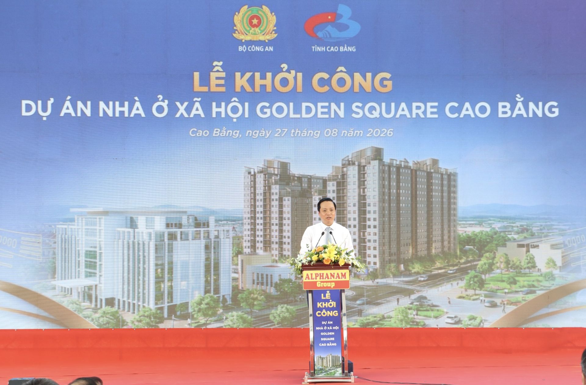 Chủ tịch UBND tỉnh Cao Bằng Lê Hải Hòa phát biểu tại buổi lễ Chủ tịch UBND tỉnh Cao Bằng Lê Hải Hòa phát biểu tại buổi lễ