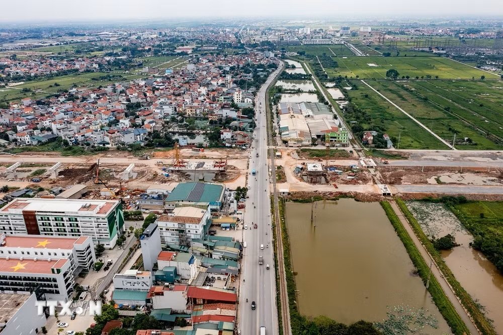 Điểm giao với cầu vượt Dự &aacute;n đường V&agrave;nh đai 4-V&ugrave;ng Thủ đ&ocirc;. (Ảnh: Trung Nguy&ecirc;n/TTXVN)