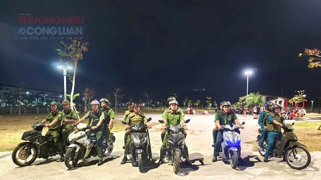 Công an phường Hải Vân ra quân đợt cao điểm. Công an phường Hải Vân ra quân đợt cao điểm.
