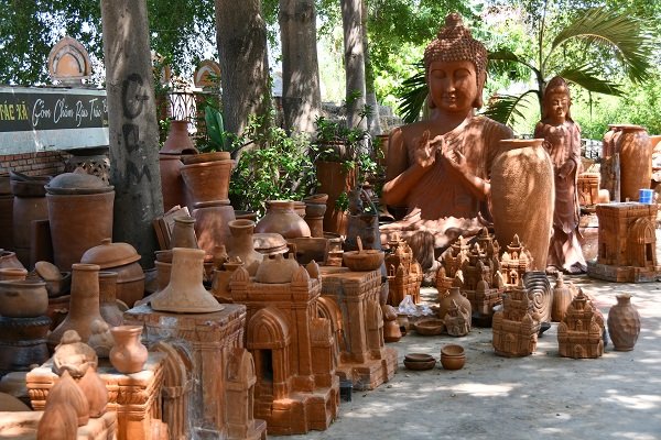 L&agrave;ng gốm Bầu Tr&uacute;c (Ninh Thuận cũ), tỉnh Kh&aacute;nh H&ograve;a