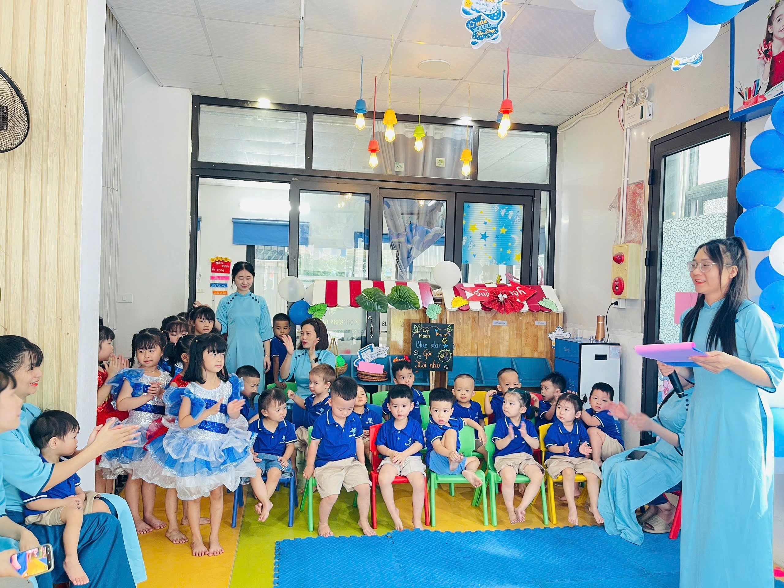 Mỗi học sinh khi đến trường đều cảm nhận được sự y&ecirc;u thương, quan t&acirc;m v&agrave; an to&agrave;n.