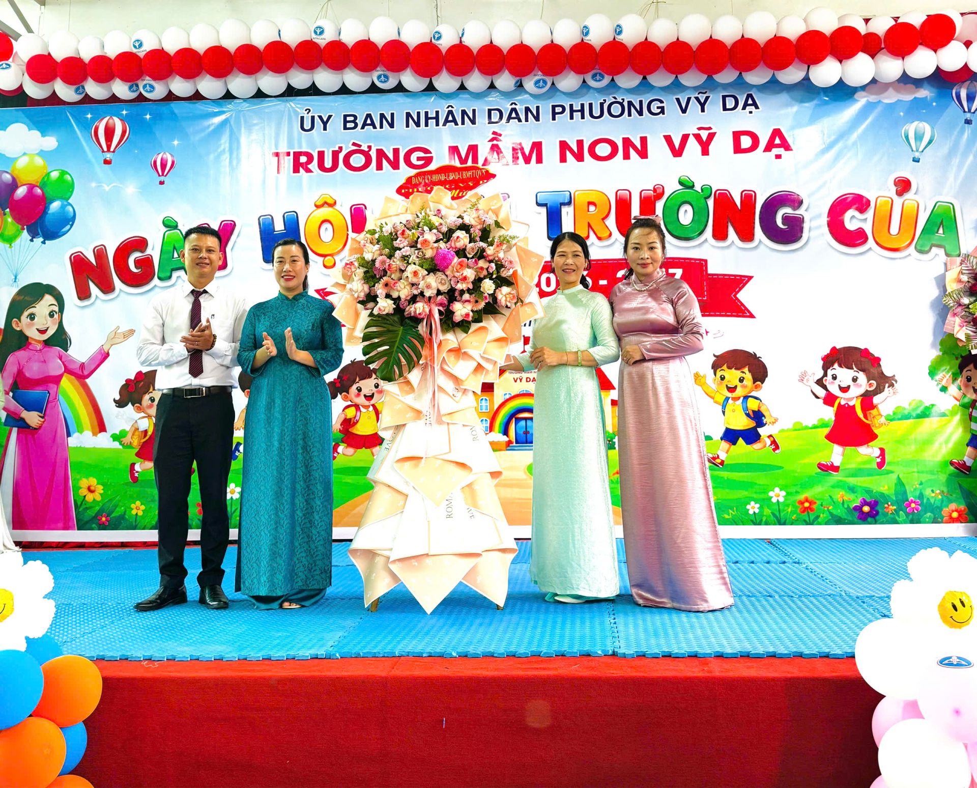 Khai giảng tại Trường mầm non Vỹ Dạ Khai giảng tại Trường mầm non Vỹ Dạ
