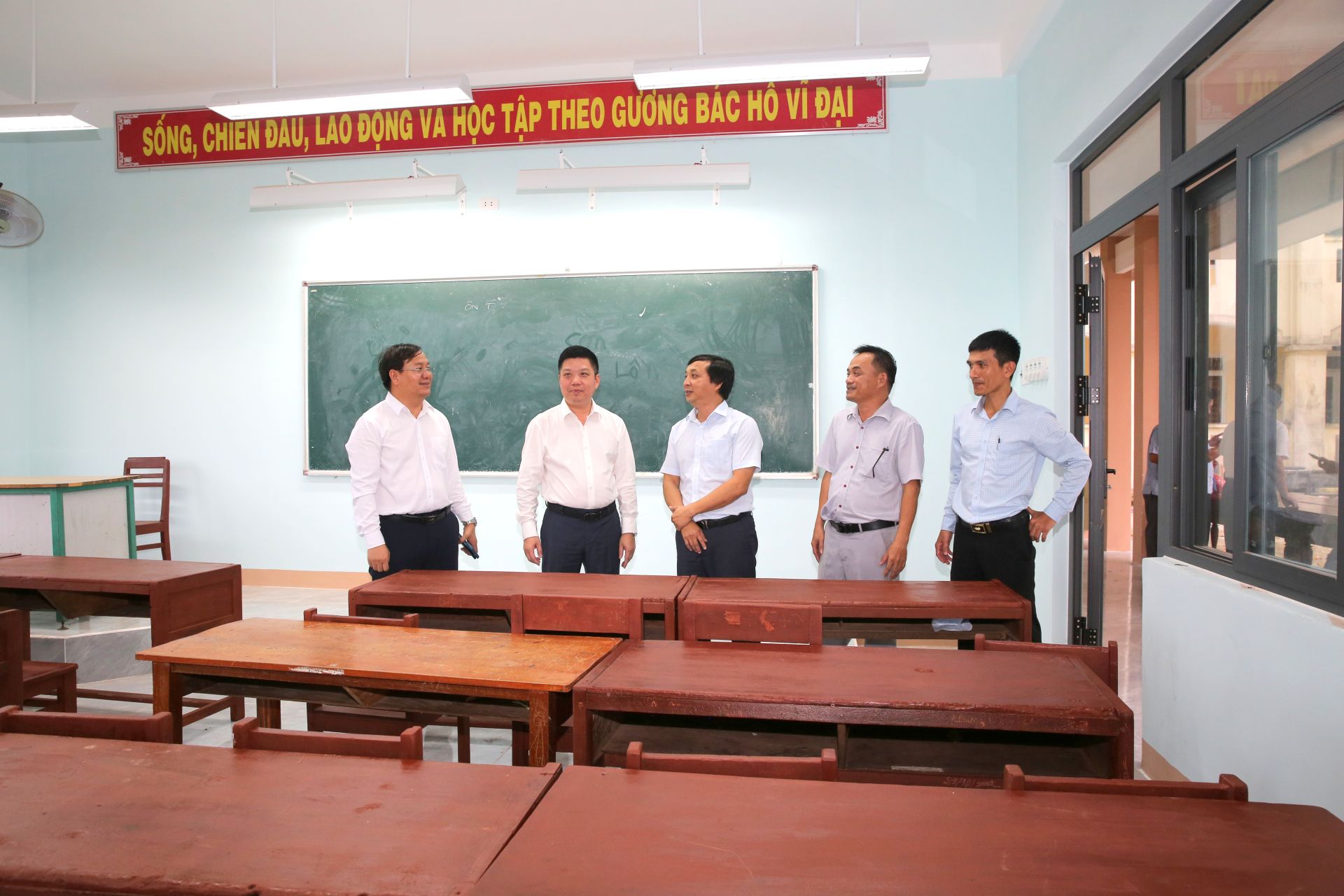 C&aacute;c c&ocirc;ng tr&igrave;nh đưa v&agrave;o sử dụng trước năm học mới sẽ tạo niềm vui, phấn khởi cho học sinh v&agrave; gi&aacute;o vi&ecirc;n c&aacute;c trường học tr&ecirc;n địa b&agrave;n x&atilde; Trường Giang