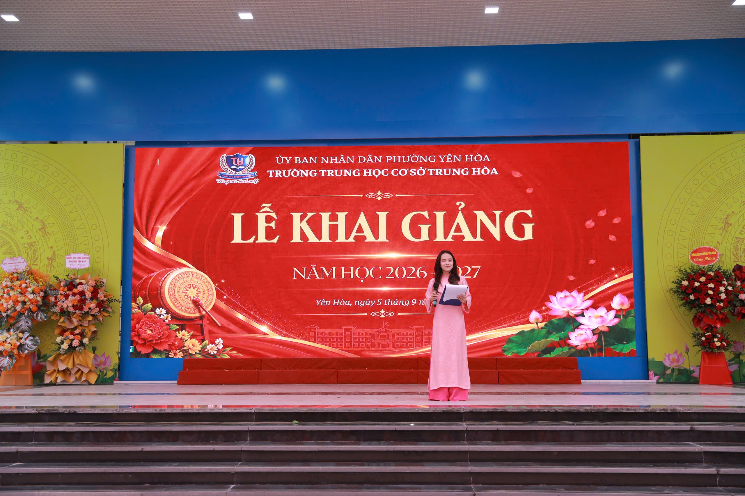 Lễ khai giảng tại Trường Thcs Trung Hòa. Lễ khai giảng tại Trường Thcs Trung Hòa.