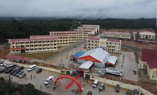 Toàn cảnh khuôn viên trường Phổ thông nội trú liên cấp Tiểu học và THCS Ia Púch. Ảnh: L.T Toàn cảnh khuôn viên trường Phổ thông nội trú liên cấp Tiểu học và THCS Ia Púch. Ảnh: L.T