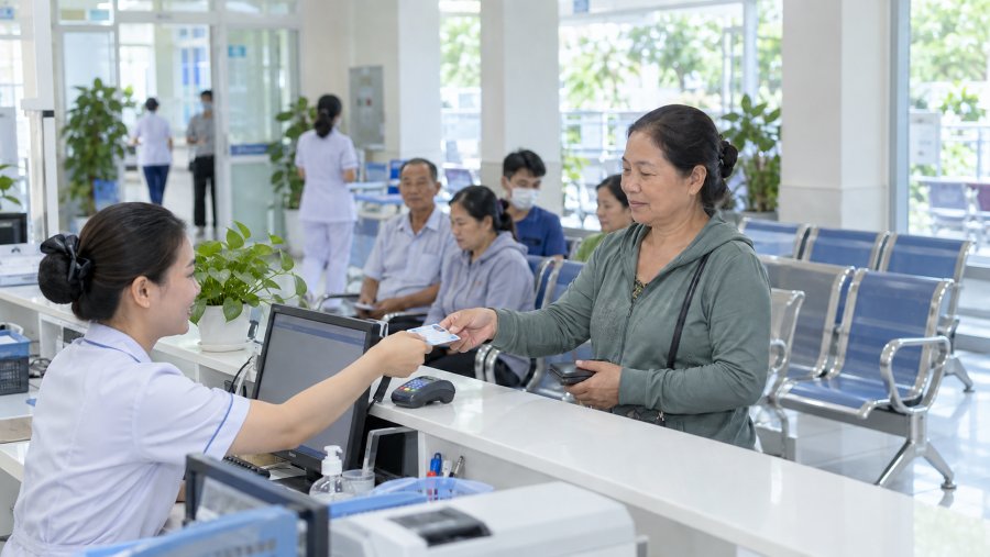 Cà Mau triển khai giá dịch vụ khám, chữa bệnh tại các cơ sở y tế công lập Cà Mau triển khai giá dịch vụ khám, chữa bệnh tại các cơ sở y tế công lập