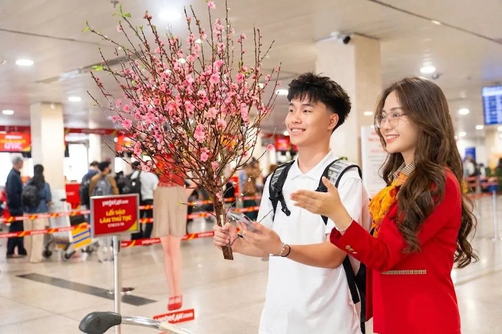 Vietjet mở b&aacute;n sớm 3,1 triệu v&eacute; cho Tết Đinh M&ugrave;i. Ảnh: Vietjet Air
