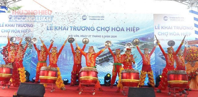 Phường Hải vân tổ chức khai trương chợ Hoà Hiệp. Phường Hải vân tổ chức khai trương chợ Hoà Hiệp.