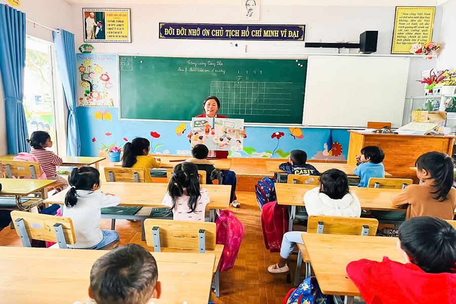 Không tổ chức dạy học trực tiếp khi điều kiện an toàn chưa được bảo đảm. Không tổ chức dạy học trực tiếp khi điều kiện an toàn chưa được bảo đảm.