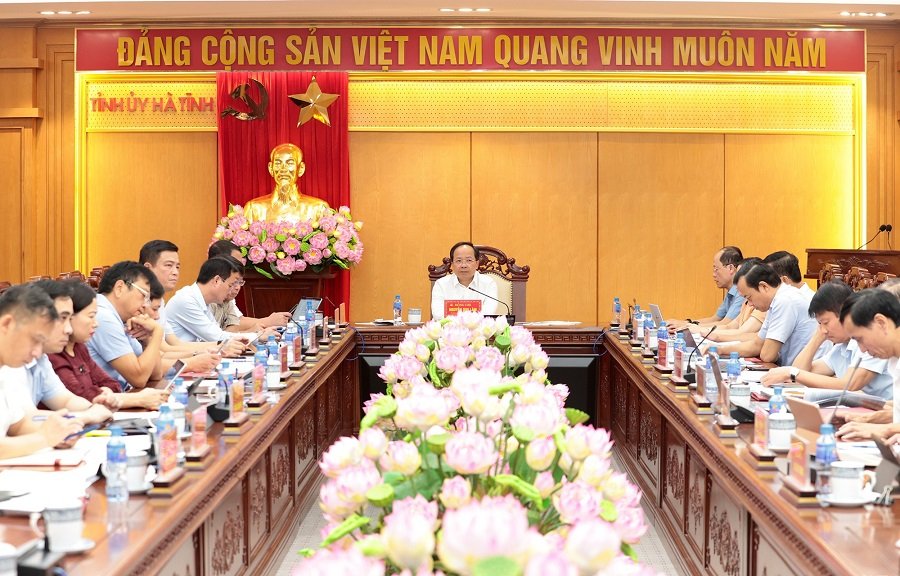 Ban Chỉ đạo các dự án đầu tư trọng điểm trên địa bàn tỉnh Hà Tĩnh họp nghe báo cáo tình hình thực hiện các dự án Ban Chỉ đạo các dự án đầu tư trọng điểm trên địa bàn tỉnh Hà Tĩnh họp nghe báo cáo tình hình thực hiện các dự án