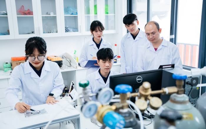 11 nhóm vị trí lĩnh vực KHCN tại chính quyền địa phương phải định kỳ chuyển đổi khi đủ thời hạn từ 2 - 5 năm 11 nhóm vị trí lĩnh vực KHCN tại chính quyền địa phương phải định kỳ chuyển đổi khi đủ thời hạn từ 2 - 5 năm