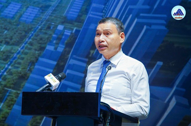Ph&oacute; Chủ tịch Thường trực UBND th&agrave;nh phố Hồ Kỳ Minh ph&aacute;t biểu tại hội nghị. Ảnh: C&ocirc;ng th&ocirc;ng tin điện tử TP. Đ&agrave; Nẵng