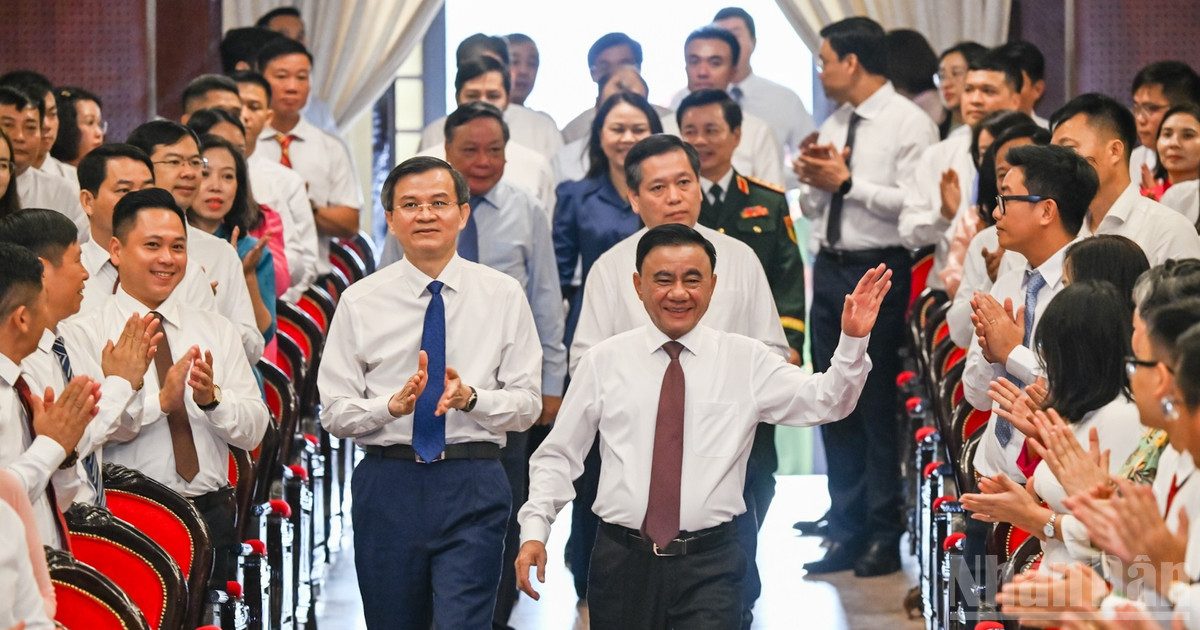 [Ảnh] Thường trực Ban Bí thư Trần Cẩm Tú dự khai giảng năm học mới tại Học viện Chính trị quốc gia Hồ Chí Minh