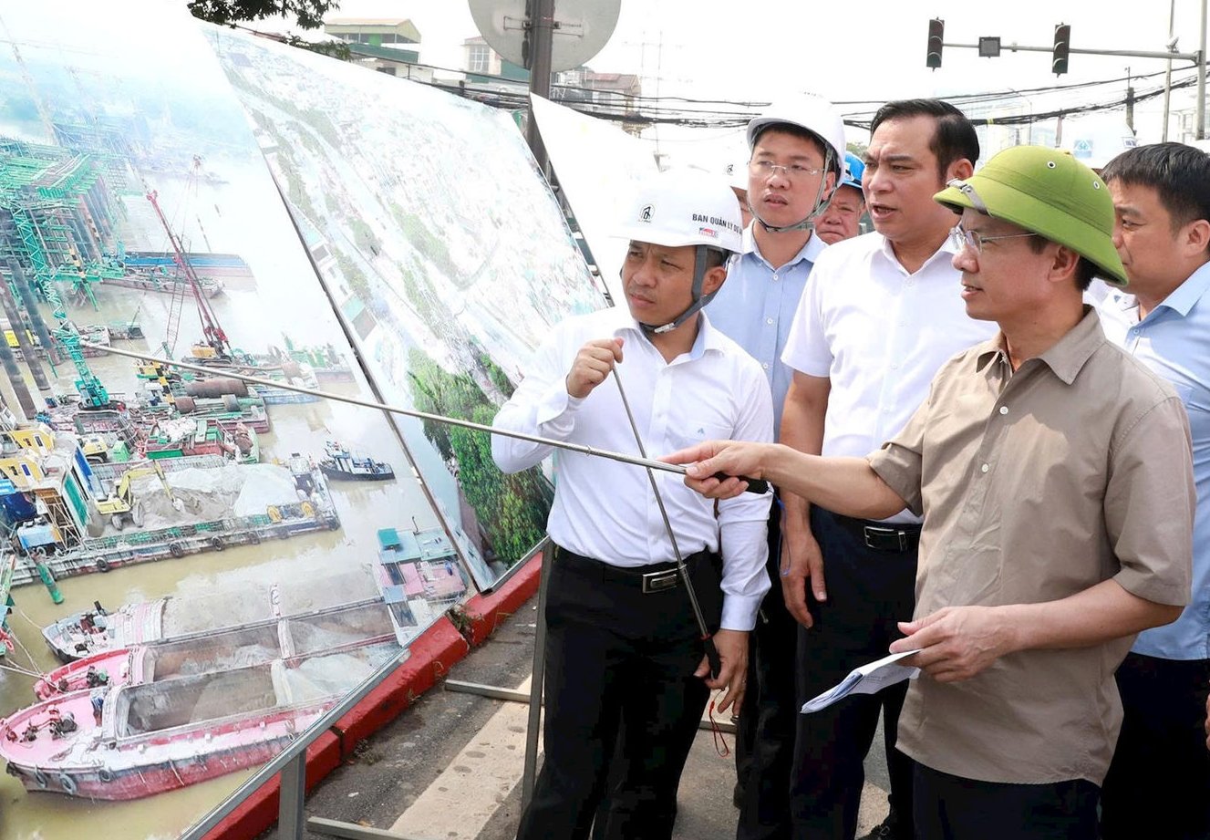 Phó Chủ tịch UBND TP. Hà Nội kiểm tra 3 dự án giao thông trọng điểm