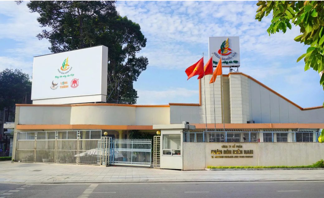 C&ocirc;ng ty CP Ph&acirc;n b&oacute;n Miền Nam c&oacute; hai sản phẩm đạt Thương hiệu quốc gia Việt Nam năm 2026. Ảnh: Vinachem
