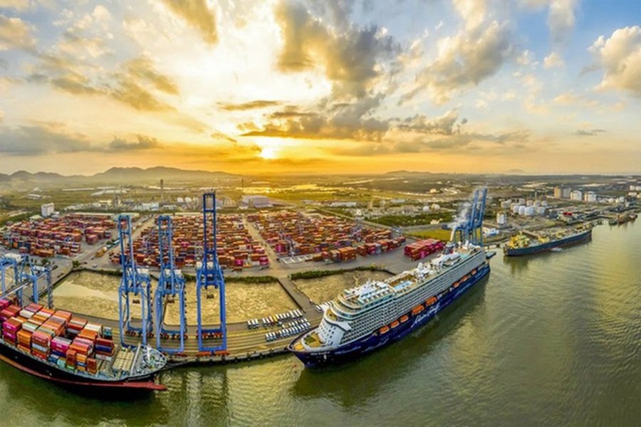 Hệ thống cảng biển là mắt xích quan trọng trong định hướng phát triển Khu thương mại tự do và logistics tích hợp của TP. Hồ Chí Minh. Hệ thống cảng biển là mắt xích quan trọng trong định hướng phát triển Khu thương mại tự do và logistics tích hợp của TP. Hồ Chí Minh.