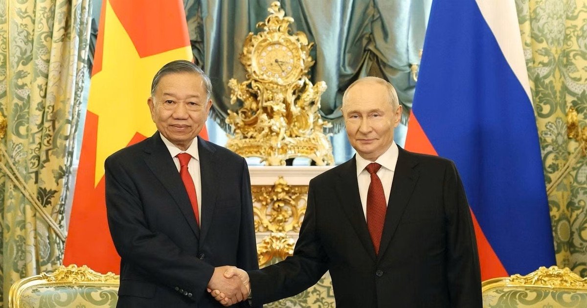 Tổng Bí thư, Chủ tịch nước Tô Lâm gặp hẹp Tổng thống Liên bang Nga Vladimir Putin. (Ảnh: Thống Nhất/TTXVN) Tổng Bí thư, Chủ tịch nước Tô Lâm gặp hẹp Tổng thống Liên bang Nga Vladimir Putin. (Ảnh: Thống Nhất/TTXVN)