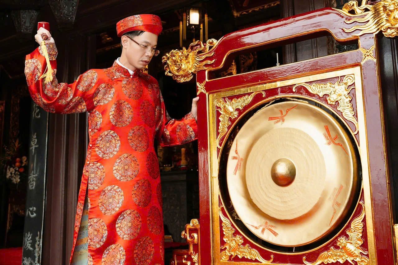 Khua chiêng khai hội, mở đầu Lễ hội Đền Cửa Ông mùa thu 2026 Khua chiêng khai hội, mở đầu Lễ hội Đền Cửa Ông mùa thu 2026