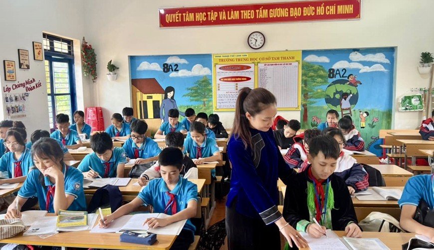 Lạng Sơn quy định mức thu dịch vụ tuyển sinh, siết quản l&yacute; c&aacute;c khoản thu trường c&ocirc;ng
