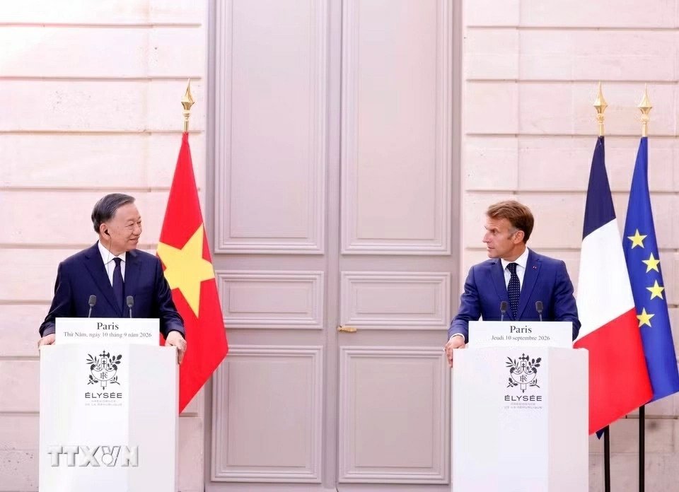 Tổng Bí thư, Chủ tịch nước Tô Lâm và Tổng thống Pháp Emmanuel Macron gặp gỡ báo chí. (Nguồn: TTXVN) Tổng Bí thư, Chủ tịch nước Tô Lâm và Tổng thống Pháp Emmanuel Macron gặp gỡ báo chí. (Nguồn: TTXVN)