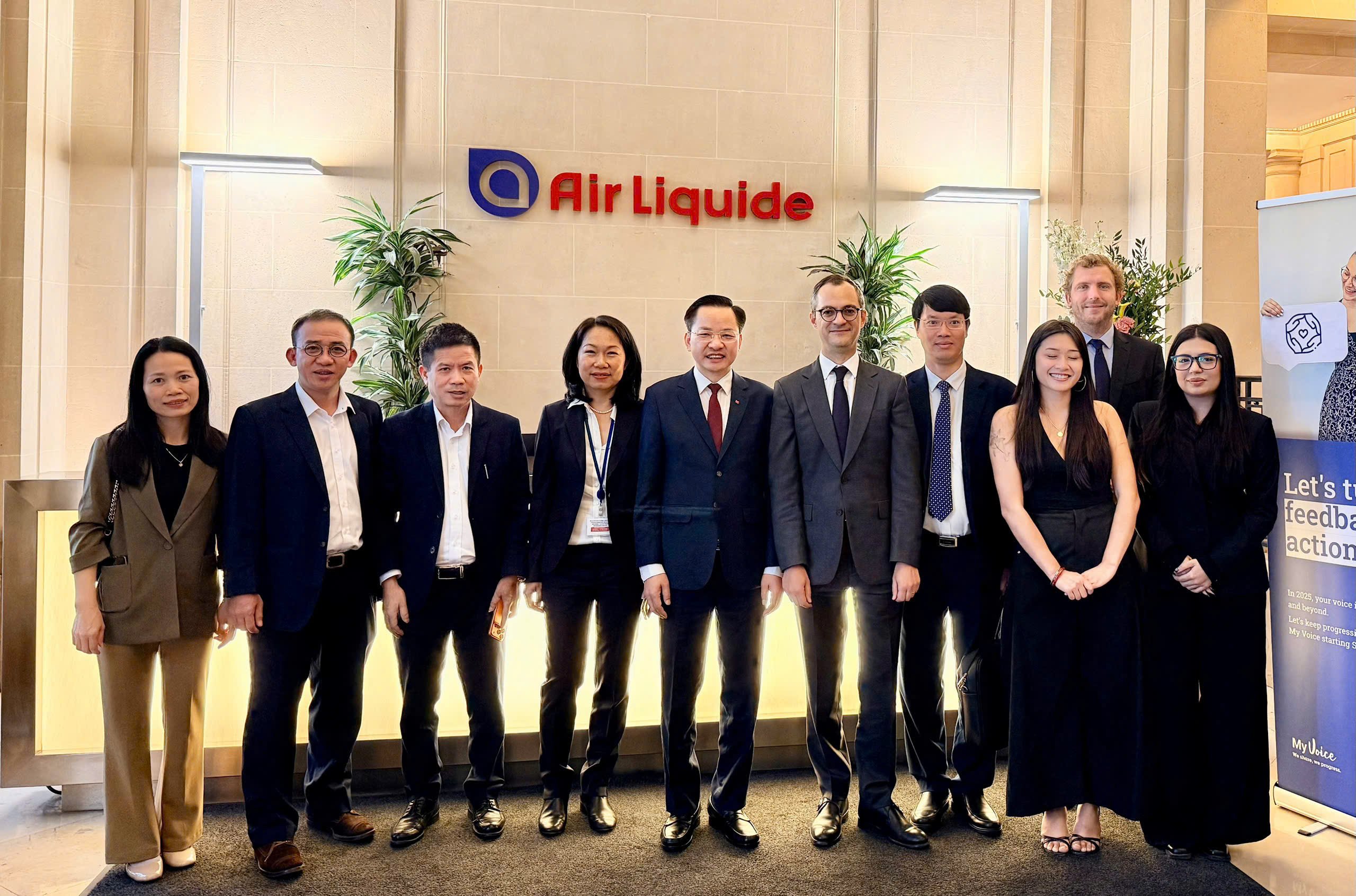 Tập đoàn Hoá chất Việt Nam thăm và làm việc tại Tập đoàn Air Liquide Tập đoàn Hoá chất Việt Nam thăm và làm việc tại Tập đoàn Air Liquide