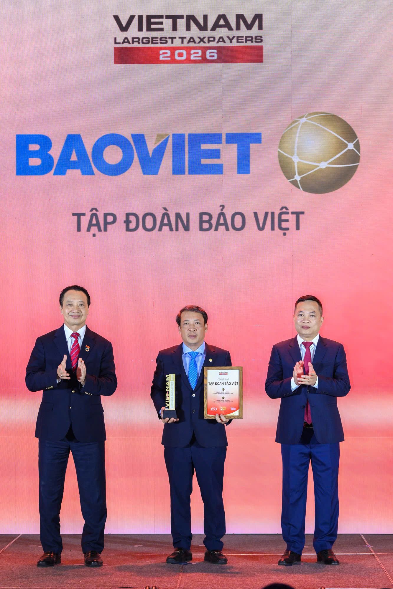 Bảo Viêt - Top 100 DN Vietnam Largest Taxpayers Bảo Viêt - Top 100 DN Vietnam Largest Taxpayers