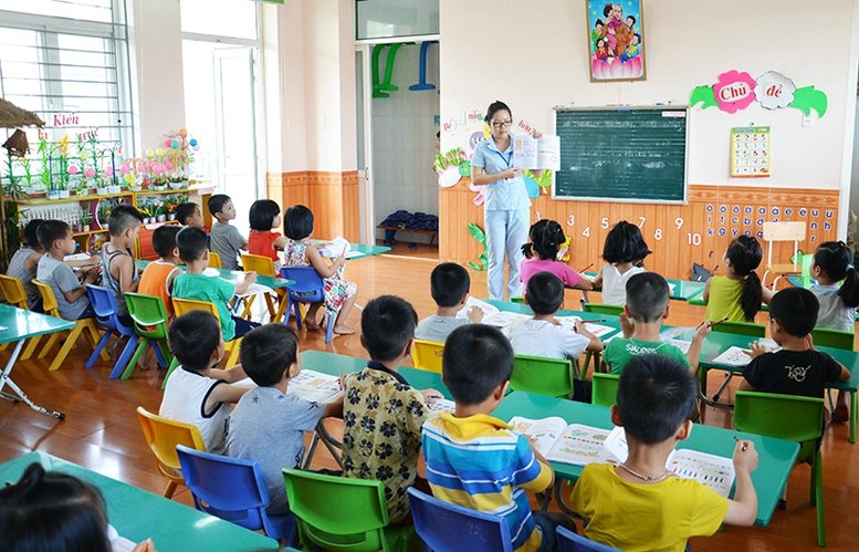 Trẻ em thuộc đối tượng phổ cập gi&aacute;o dục mầm non cho trẻ 5-6 tuổi được miễn, giảm, hỗ trợ học ph&iacute;