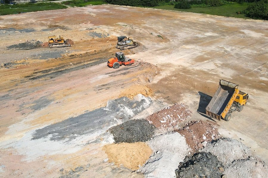 Các nhà thầu đang tập trung tăng tốc thi công ở Dự án VSIP Hà Tĩnh Các nhà thầu đang tập trung tăng tốc thi công ở Dự án VSIP Hà Tĩnh