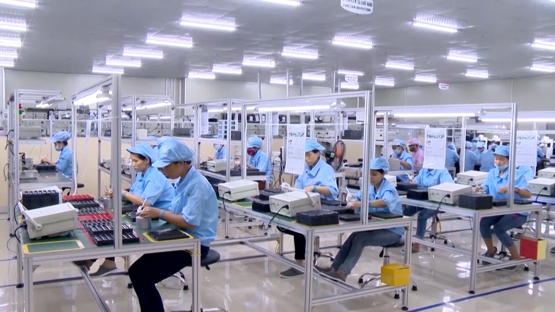 Ninh B&igrave;nh từng bước x&acirc;y dựng m&ocirc;i trường đầu tư, sản xuất an to&agrave;n, ổn định