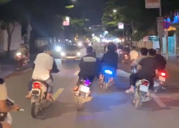 Cấp thiết ngăn chặn nội dung lệch chuẩn trên không gian mạng - Kỳ 2: Quyền lực ảo và những hệ lụy ngoài đời thực