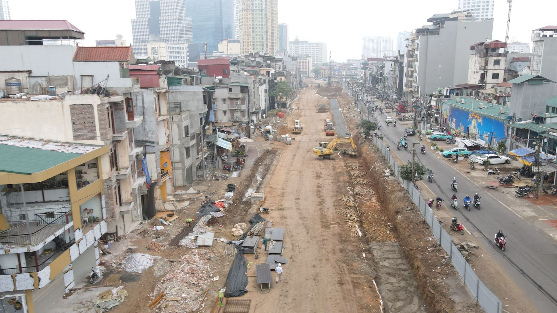 Tuyến đường Vành đai 1, đoạn Hoàng Cầu-Voi Phục. Tuyến đường Vành đai 1, đoạn Hoàng Cầu-Voi Phục.