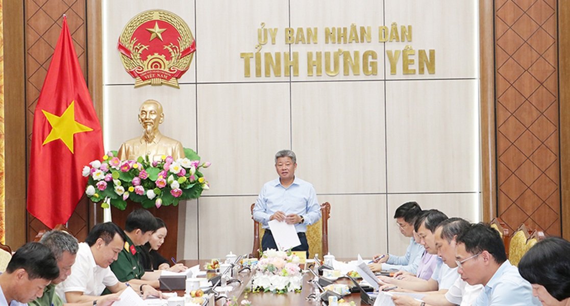 Chủ tịch tỉnh Hưng Yên phát biểu tại cuộc họp Chủ tịch tỉnh Hưng Yên phát biểu tại cuộc họp