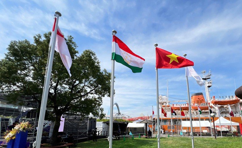 Quốc kỳ Việt Nam tung bay tại ASIAD 20. Ảnh: Bùi Lượng Quốc kỳ Việt Nam tung bay tại ASIAD 20. Ảnh: Bùi Lượng