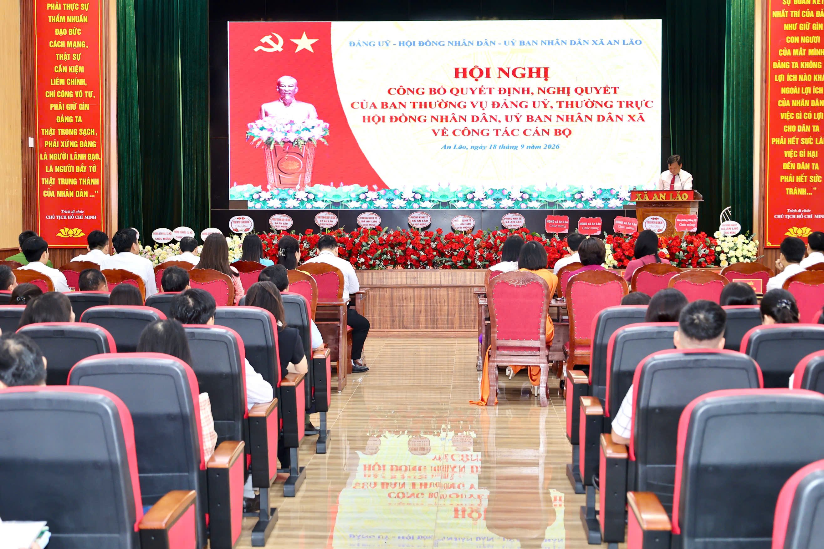 Quang cảnh Hội nghị. Quang cảnh Hội nghị.