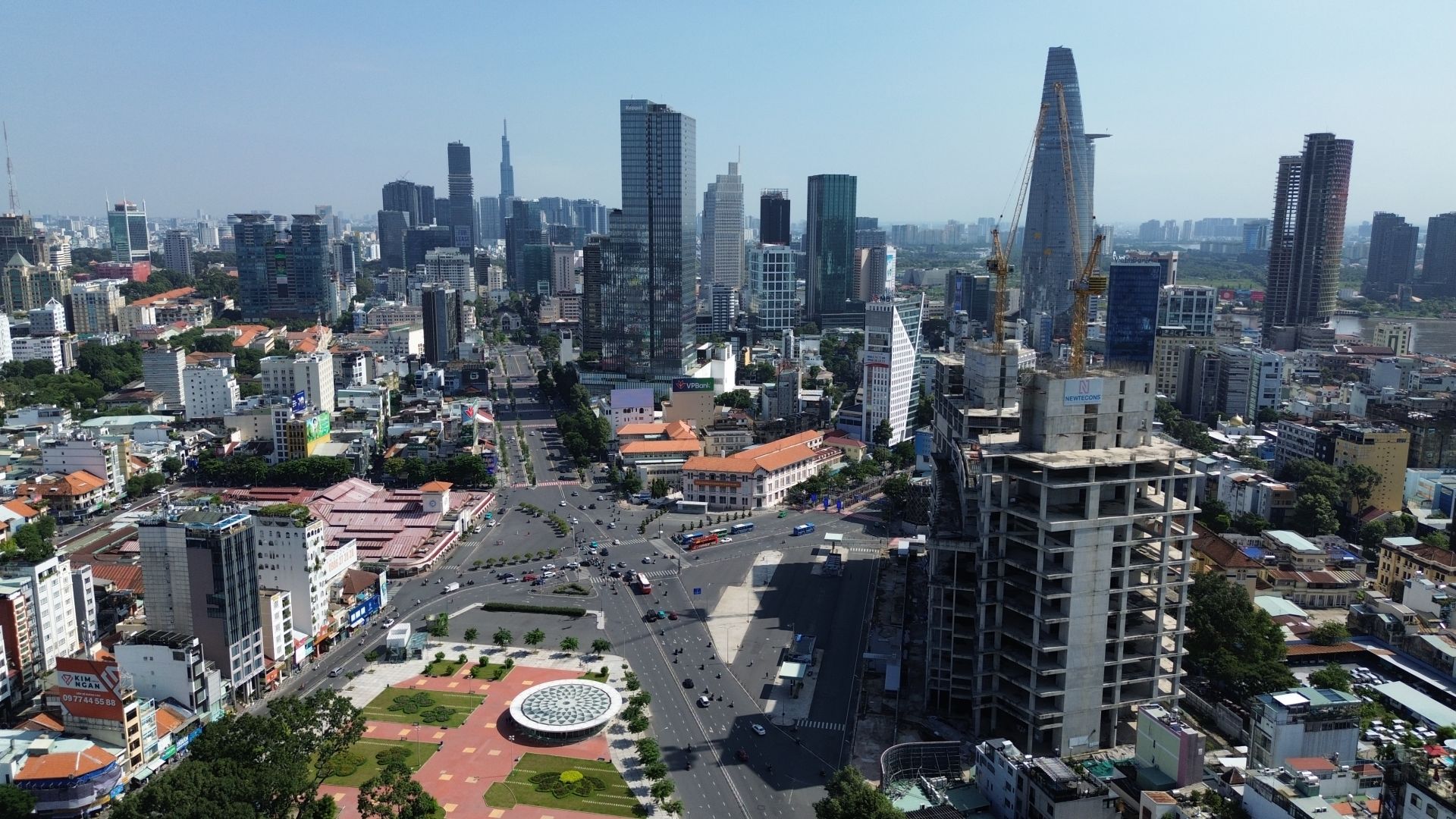 Doanh nghiệp đầu tư theo chuỗi gi&aacute; trị, kh&ocirc;ng theo địa giới h&agrave;nh ch&iacute;nh, th&uacute;c đẩy li&ecirc;n kết v&ugrave;ng để h&igrave;nh th&agrave;nh hệ sinh th&aacute;i đầu tư chung