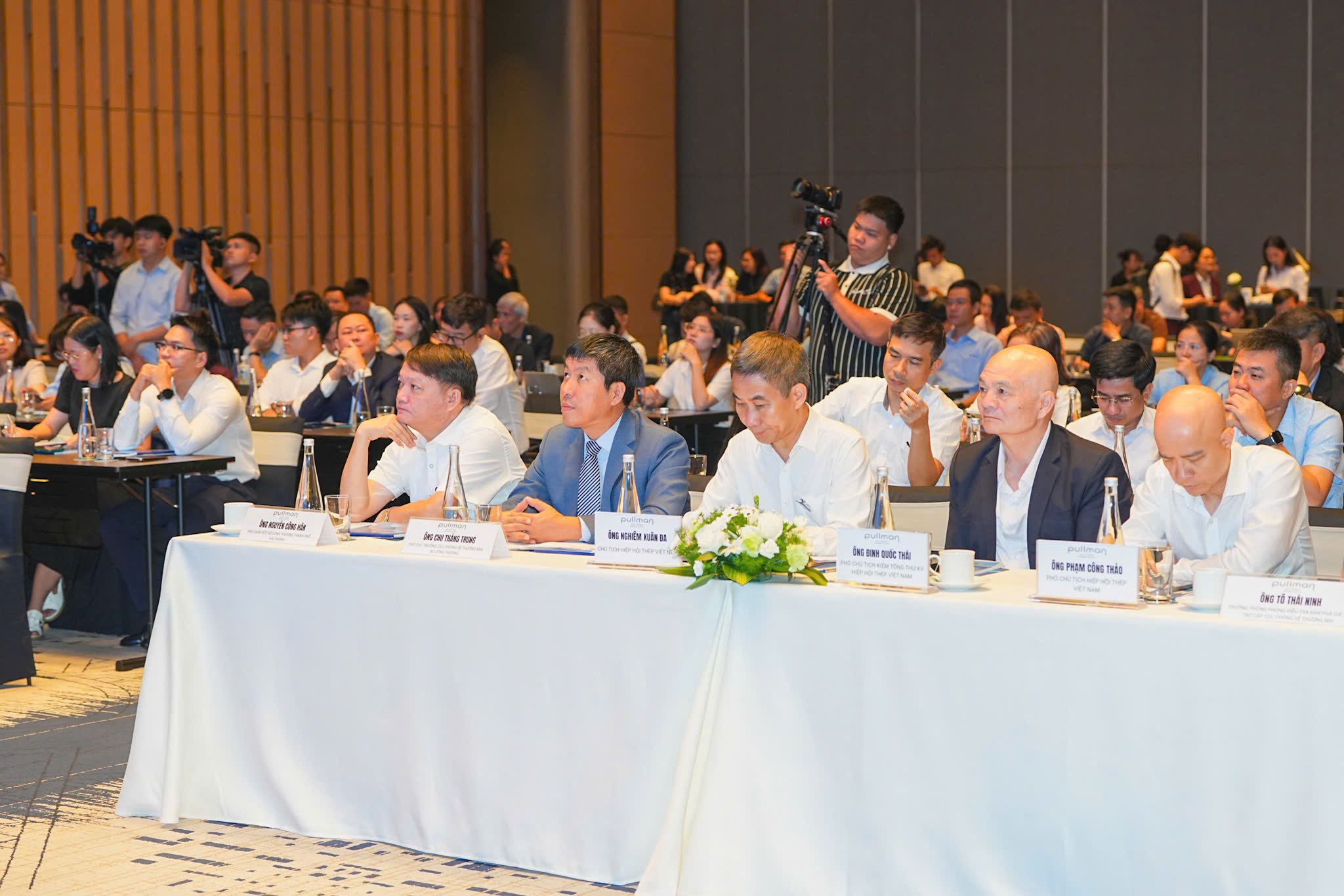 Các đại biểu tham dự Diễn đàn Phòng vệ thương mại năm 2026. Các đại biểu tham dự Diễn đàn Phòng vệ thương mại năm 2026.