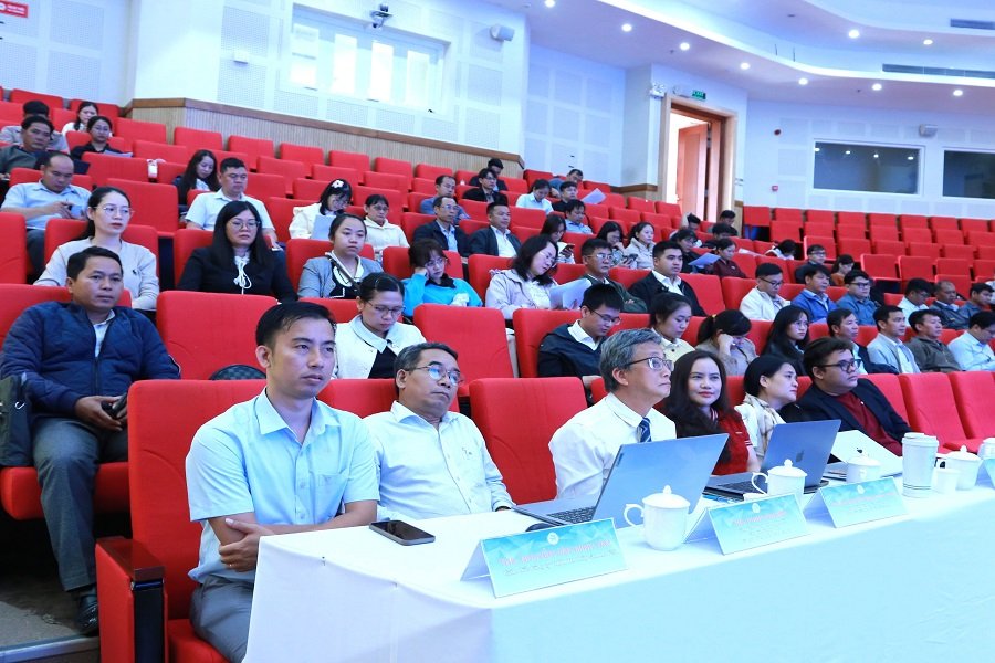 Đại biểu tham dự Hội nghị. Đại biểu tham dự Hội nghị.
