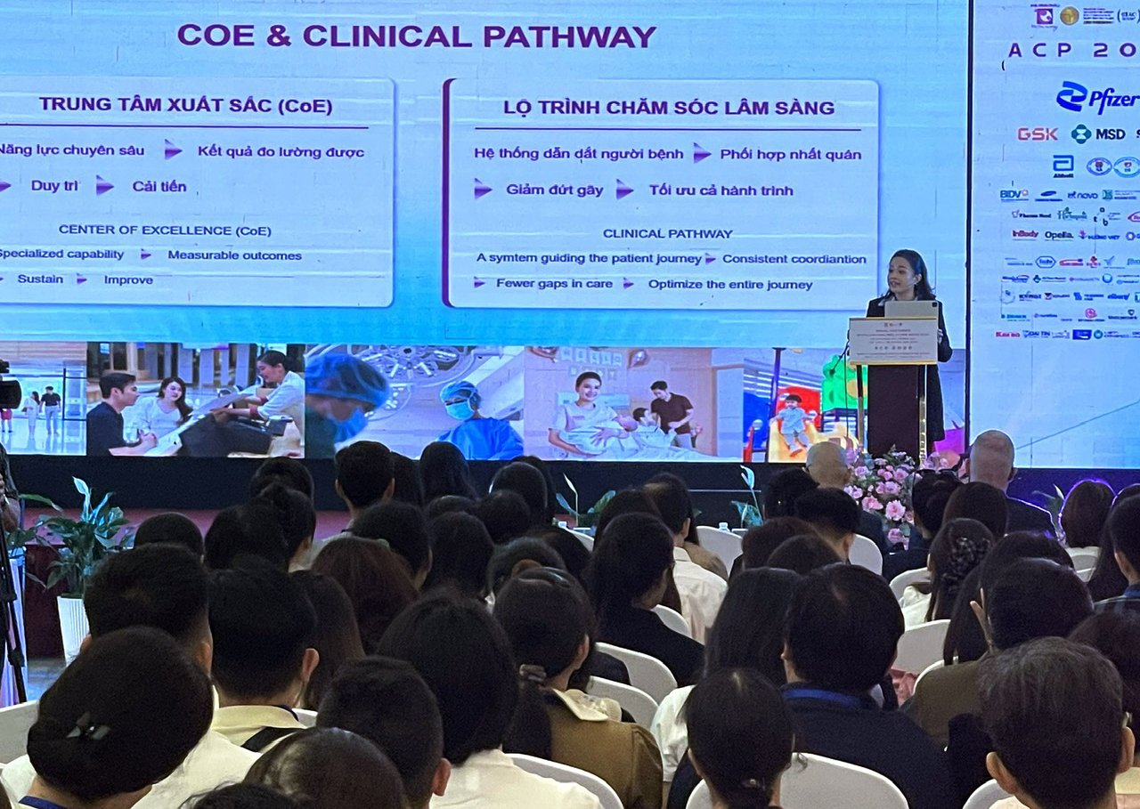 Nbhiều bác sĩ trong và ngoài nước đến dự Hội nghị ACP 2026 do Tập đoàn Y tế Phương Châu tổ chức Nbhiều bác sĩ trong và ngoài nước đến dự Hội nghị ACP 2026 do Tập đoàn Y tế Phương Châu tổ chức