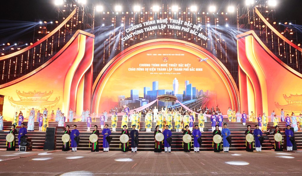 Tiết mục nghệ thuật giới thiệu di sản quan họ của Bắc Ninh. Tiết mục nghệ thuật giới thiệu di sản quan họ của Bắc Ninh.