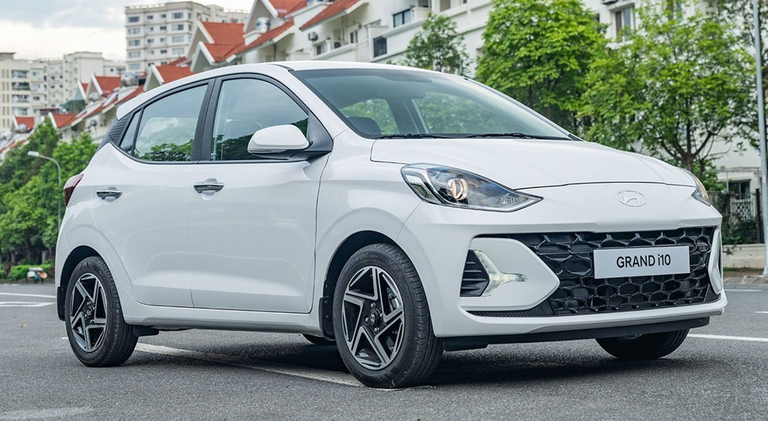 Doanh số của Hyundai Grand i10 và Toyota Wigo đồng loạt lao dốc trong tháng 8 Doanh số của Hyundai Grand i10 và Toyota Wigo đồng loạt lao dốc trong tháng 8