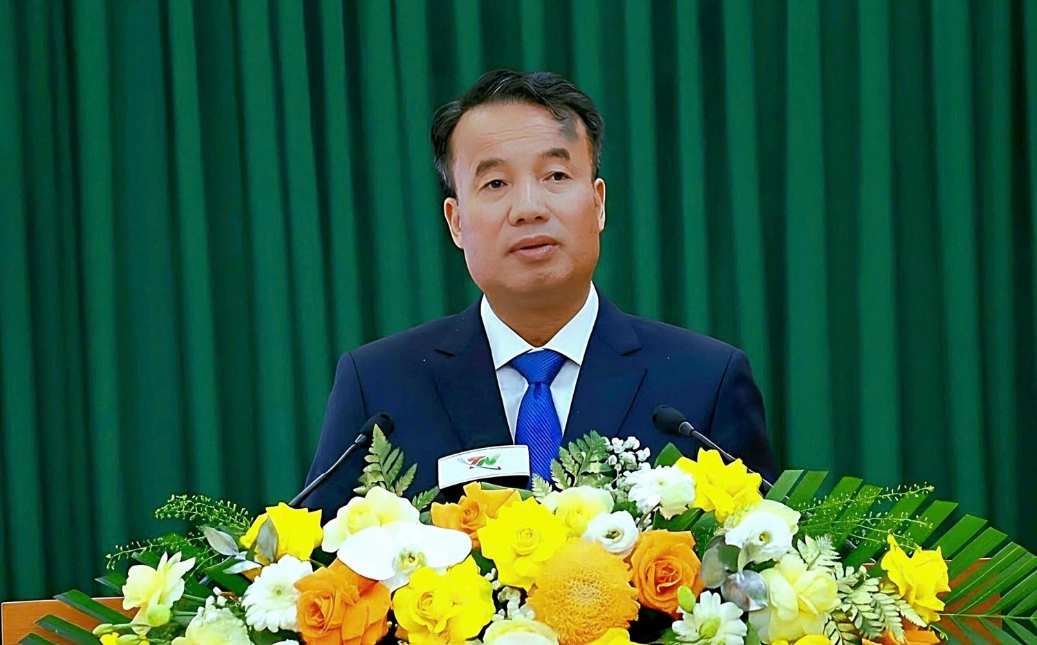 Đồng chí Nguyễn Thế Mạnh, Phó Bí thư Tỉnh ủy, Chủ tịch UBND tỉnh phát biểu nhận nhiệm vụ Đồng chí Nguyễn Thế Mạnh, Phó Bí thư Tỉnh ủy, Chủ tịch UBND tỉnh phát biểu nhận nhiệm vụ