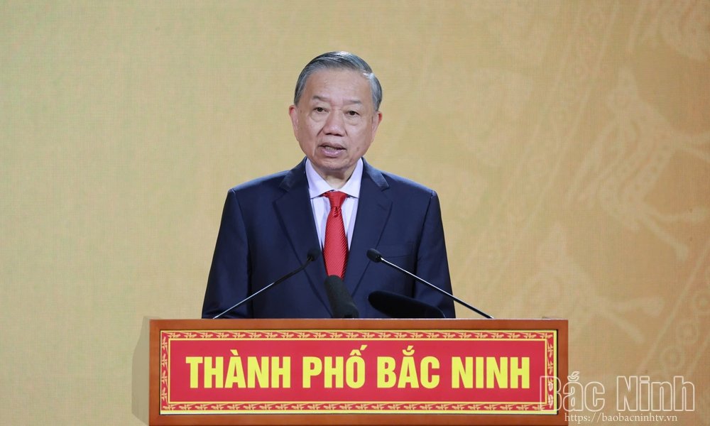 Tổng B&iacute; thư, Chủ tịch nước T&ocirc; L&acirc;m ph&aacute;t biểu tại buổi Lễ.