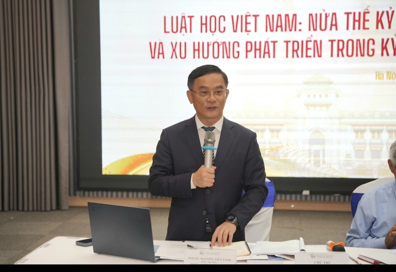 PGS. TS. Nguyễn Tiến Vinh Hiệu trưởng trường Đại học Luật PGS. TS. Nguyễn Tiến Vinh Hiệu trưởng trường Đại học Luật