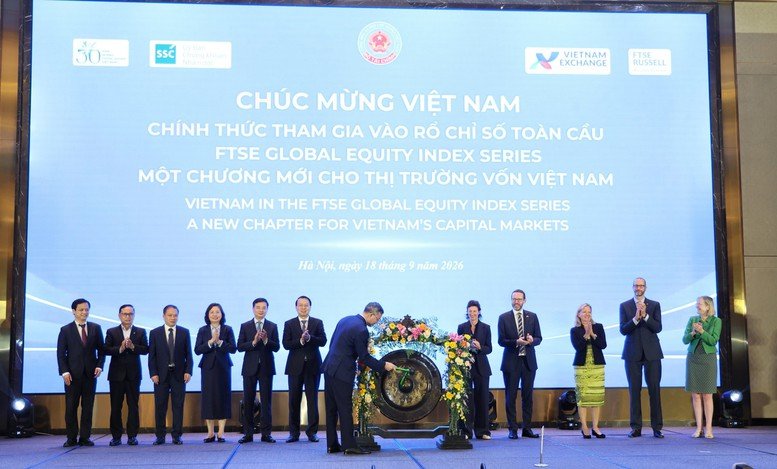 Ngày 18/9/2026, Bộ trưởng Bộ Tài chính Ngô Văn Tuấn đánh cồng chào mừng Việt Nam chính thức tham gia vào thị trường mới nổi Ngày 18/9/2026, Bộ trưởng Bộ Tài chính Ngô Văn Tuấn đánh cồng chào mừng Việt Nam chính thức tham gia vào thị trường mới nổi