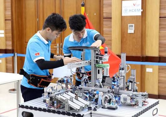 Triển l&atilde;m gi&aacute;o dục v&agrave; c&ocirc;ng nghệ gi&aacute;o dục b&ecirc;n lề Hội nghị dự kiến c&oacute; 70 gian h&agrave;ng.