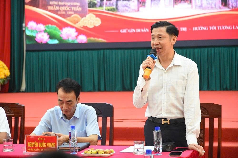 Nghệ nh&acirc;n d&acirc;n gian Phạm Hải Hưng chia sẻ về gi&aacute; trị của lễ hội đền Trần Thương.