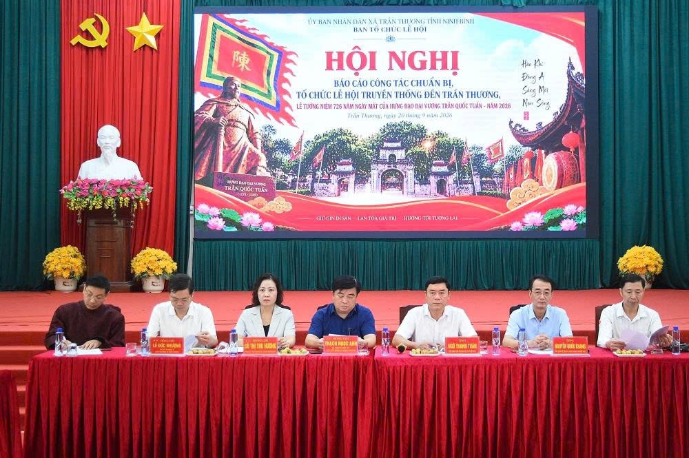 Hội nghị b&aacute;o c&aacute;o c&ocirc;ng t&aacute;c tổ chức lễ hội đền Trần Thương.