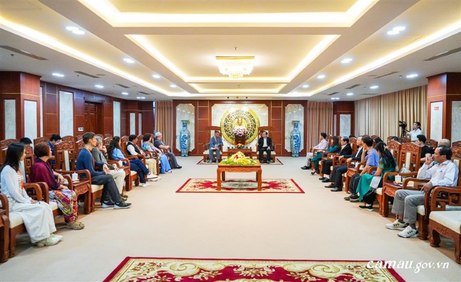 Ph&oacute; Chủ tịch UBND tỉnh C&agrave; Mau tiếp Chủ tịch Hiệp hội M&agrave;u nước Quốc tế tại Việt Nam