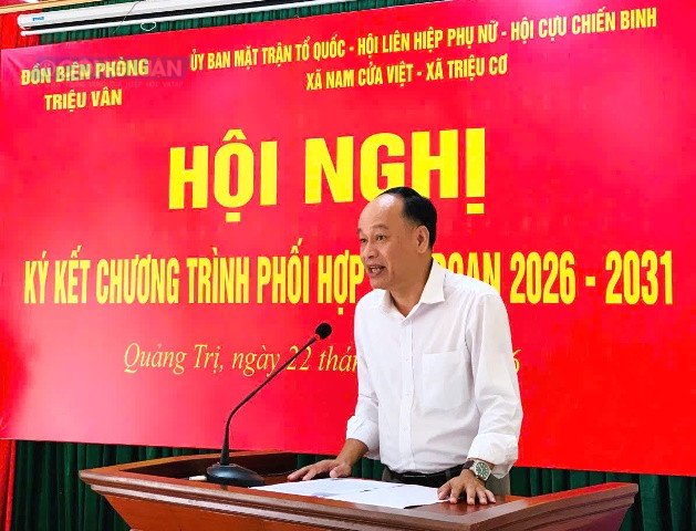 Ông Lê Hồng Sơn – Phó Bí thư thưởng trực Đảng ủy xã Triệu Cơ phát biểu. Ông Lê Hồng Sơn – Phó Bí thư thưởng trực Đảng ủy xã Triệu Cơ phát biểu.
